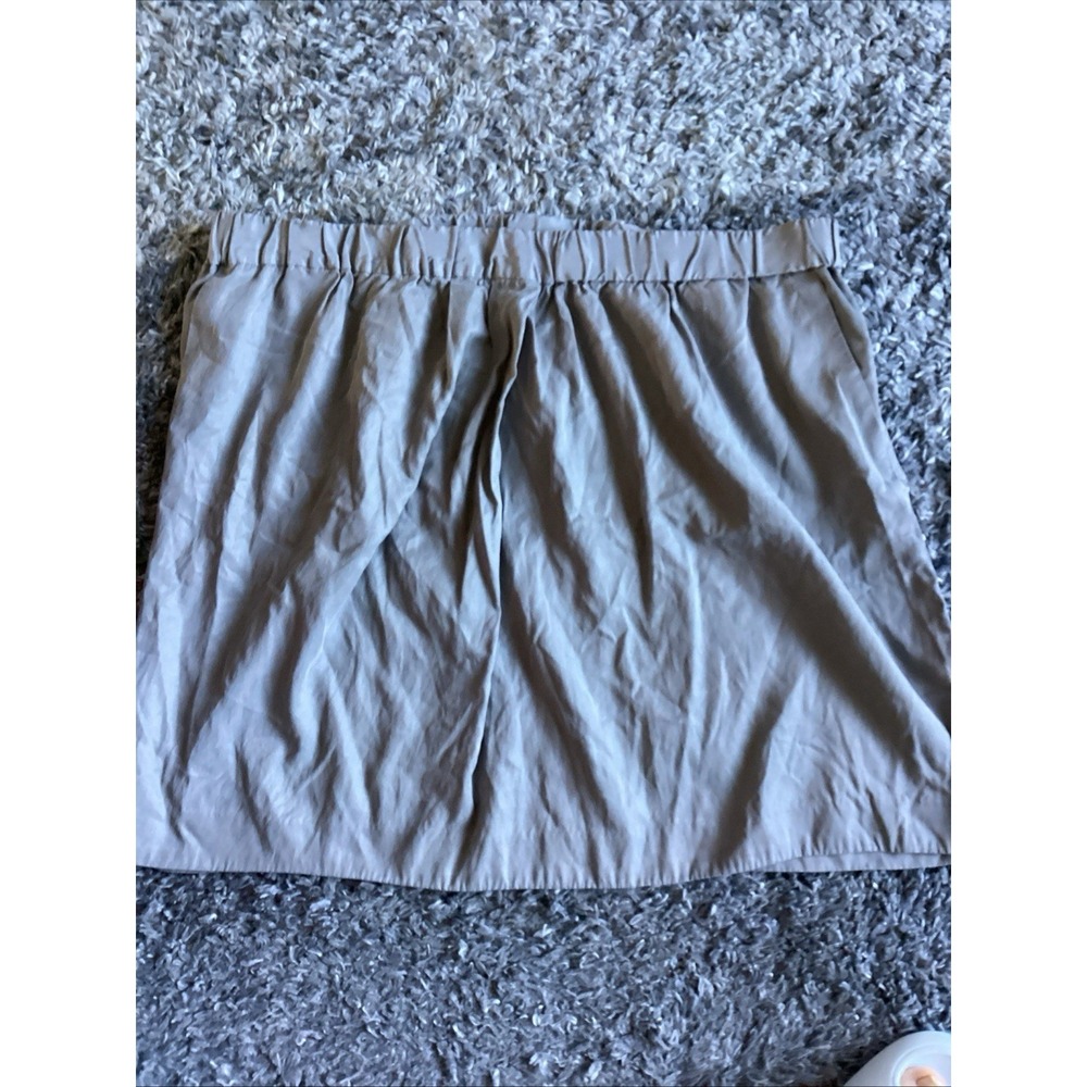 Ann Taylor Loft Women XL Grey Mini Skirt With Hidden Pockets